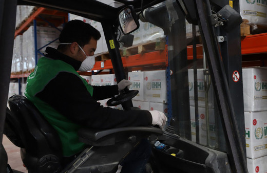 İHH’dan evde bakıma muhtaç ailelere destek