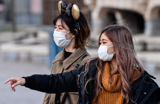 Koronavirüsün hızla yayılmasına neden olan süper bulaştırıcıların sırrı çözüldü