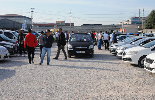 Koronavirüsün ortaya çıkmasıyla 2. el araç fiyatları düştü