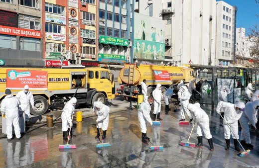Gaziantep'te yoğun mesai harcayan personele ikramiye