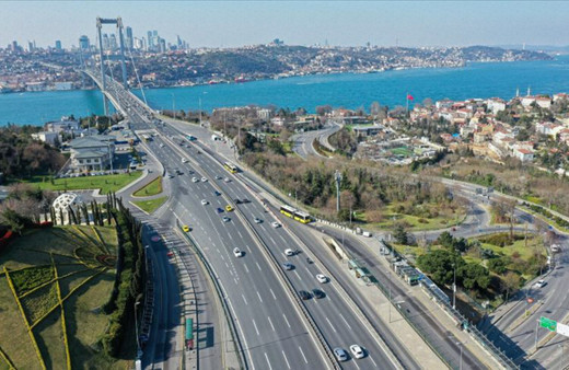 Koronavirüs İstanbul'da trafik yoğunluğunu azalttı