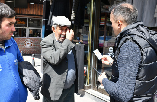 Aksaray'da ısrarla sokağa çıkma yasağına uymayanlar cezayı yedi