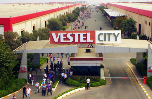 Koronavirüs dev fabrikada üretimi durdurdu Vestel 1 hafta üretime ara verdi