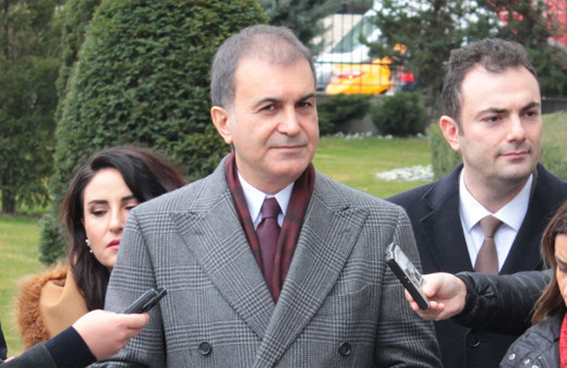 AK Partili Ömer Çelik'ten 'sosyal mesafe' mesajı