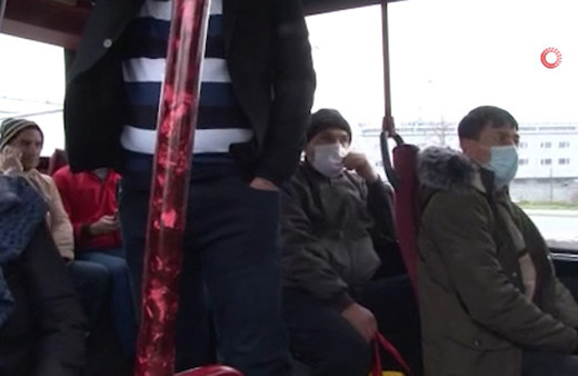 Esenyurt'ta fazla yolcu alan minibüsçüden ilginç tepki