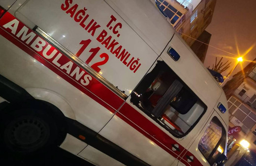 İstanbul'da Koronavirüs vakasına giden 112 ekibine saldırı