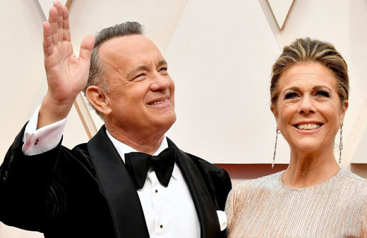 Tom Hanks ve eşi Rita Wilson koronavirüsü yenerek evlerine döndüler