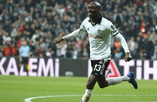 Atiba Hutchinson: Ümraniye'yi ve takım arkadaşlarımı özledim