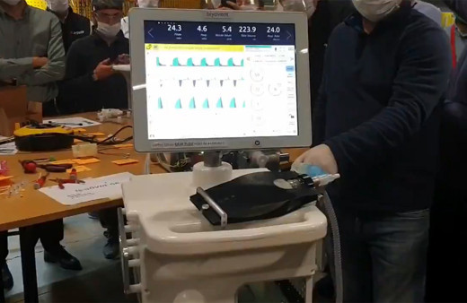 Selçuk Bayraktar yerli solunum cihazını paylaştı