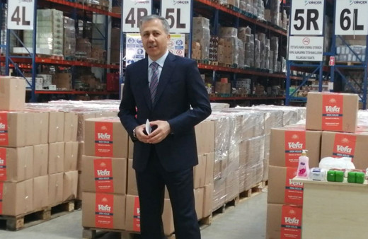 İstanbul Valisi Yerlikaya: 65 yaş üstü vatandaşlara gidecek yardım kolileri yola çıktı