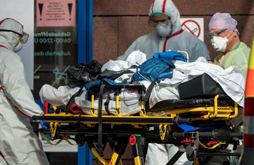 İspanya'da 12 bin sağlık çalışanı koronavirüse yakalandı Türkiye'de durum ne?