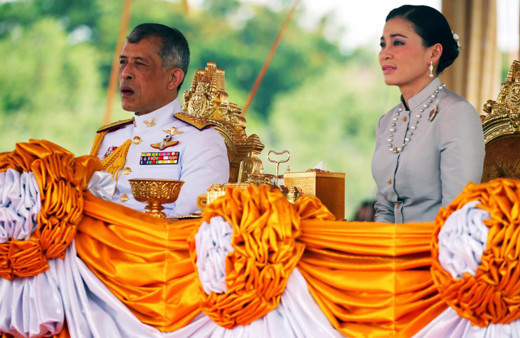 Tayland Kralı Maha Vaji­ra­long­korn Covid-19 nedeniyle otel kapattı!