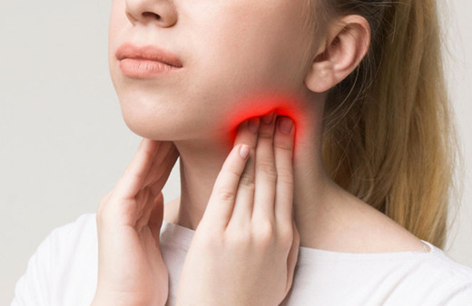 Bademcik şişmesine ne iyi gelir meyan pastilleri ağrıyı hafifletiyor!