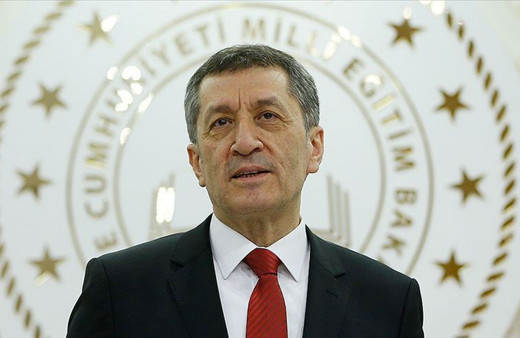 Milli Eğitim Bakanı Ziya Selçuk'tan ücretli öğretmenlerin maaşlarına ilişkin açıklama