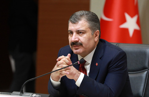 Sağlık Bakanı Fahrettin Koca ağlamanın eşiğine geldi: İçimden gelmiyor 601 kişi