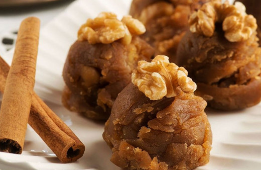 Tereyağlı Sütlü Un Helvası nasıl yapılır?