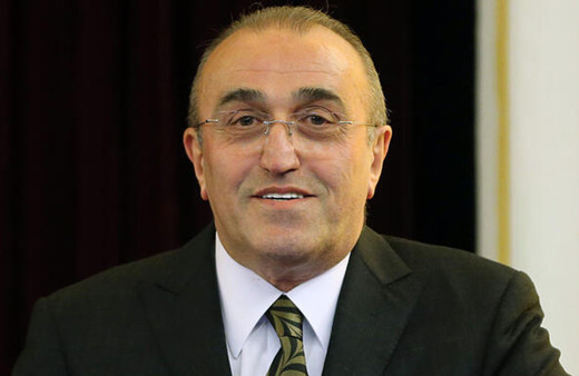 Abdurrahim Albayrak Milli Dayanışma Kampanyası'na bağışta bulundu