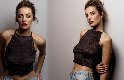 İrem Sak göğüsler yanlardan fışkırıyor deyip estetiklerini itiraf etti