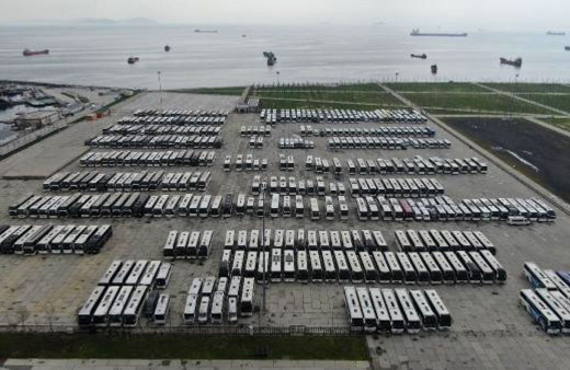 Korona sonrası onlarca şehirler arası otobüsü Yenikapı'ya kızağa çekildi