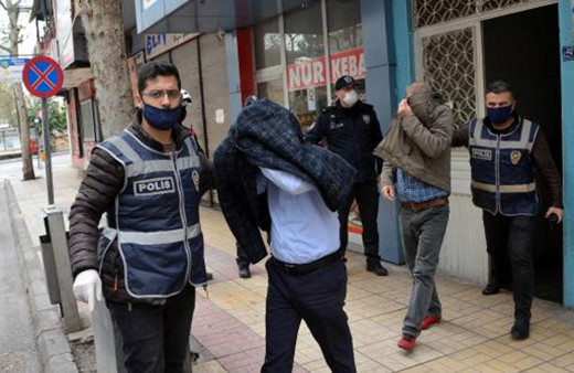 Korana karantinasında kumara yükle ceza