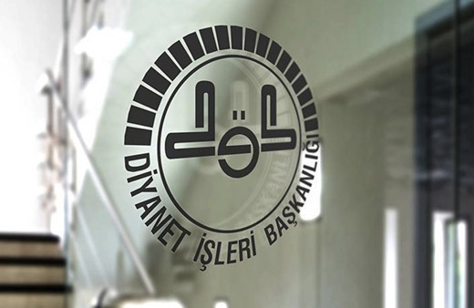 Diyanet Başkan Yardımcısı'ndan olay yazı! Keşke açlık da bulaşıcı olsaydı!