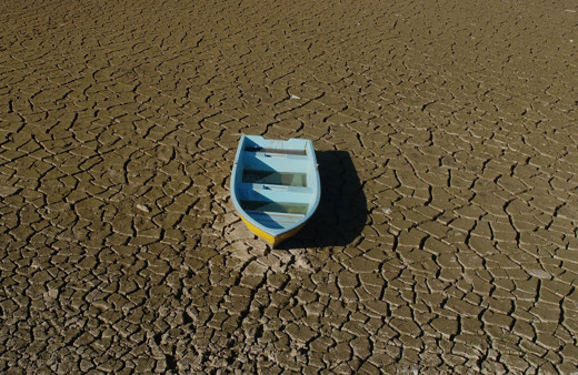 Bursa'da kış ortasında çöle dönen Gölbaşı gölünden iyi haber