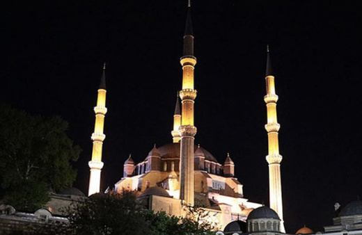 Kadir gecesi namazı 2 rekatlık namaz nasıl kılınır-nasıl niyet edilir?