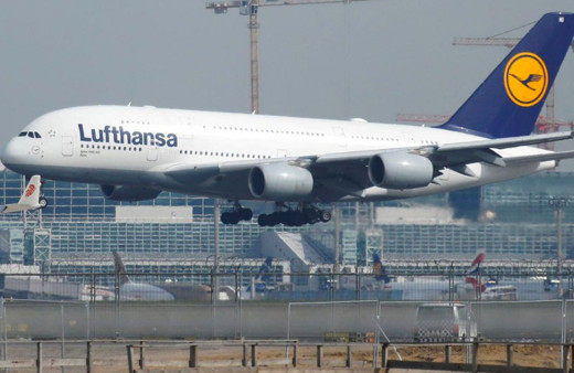 Lufthansa koronavirüs krizi nedeniyle filosunu küçülttü hisseleri yarı yarıya düştü