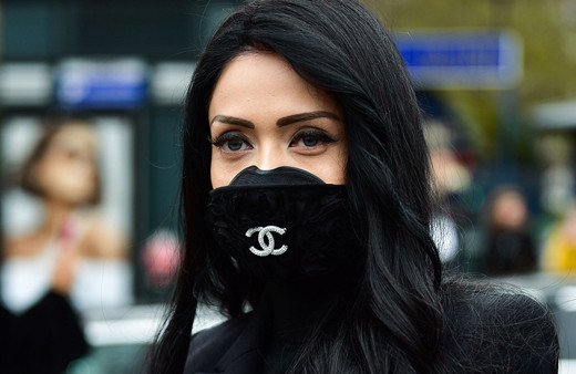 Uzmandan siyah maske uyarısı! Virüse değil polene ya da hava kirliliğine karşı koruyucu