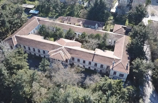 İstanbul'daki tarihi Hadımköy Askeri Hastanesi salgın hastanesi oluyor