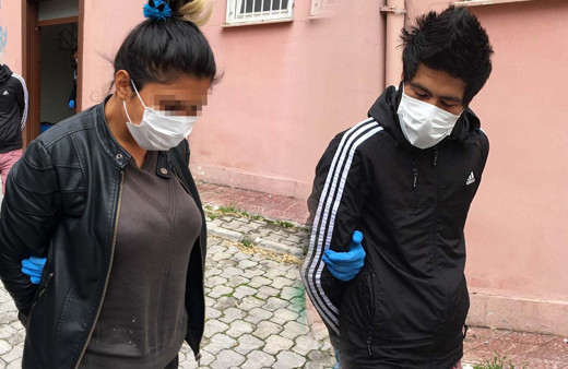 Konya'da el ele televizyon çalmışlardı paçayı ele verdiler