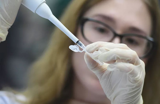 Rusya koronavirüs aşılarını 60 kişi üzerinde test edecek