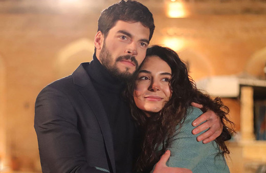 ATV Hercai dizisinin yıldızı Akın Akınözü paylaşımıyla dikkat çekti bakın neler yazdı