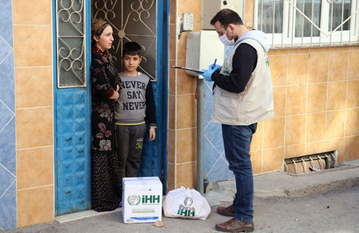 İHH’dan 131 bin mağdura insani yardım