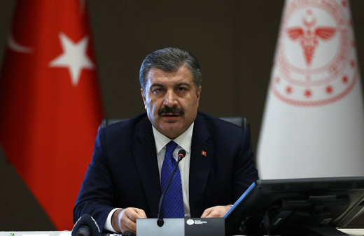 Bakan Fahrettin Koca'dan sokağa çıkma kısıtlaması ve yeni dalga açıklaması