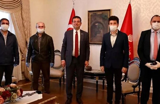 70 bin dolarlık metrobüs parçasını tamir eden İETT'nin 2 ustasına ödül