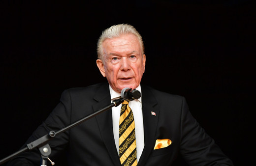 Uğur Dündar imza gününde 'beni öldürmek isteyen polis sırada' dedi herkes şok oldu