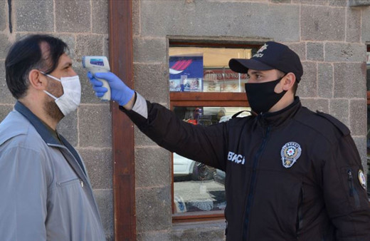 Batman'da bir köy karantinaya alındı