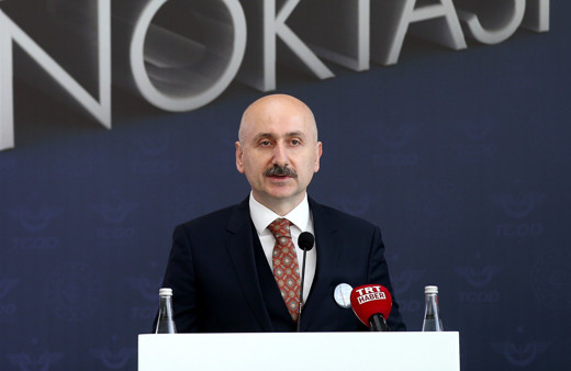 Bakan Karaismailoğlu açıkladı! Denizcilik sektörüne korona nedeniyle 39 tedbir