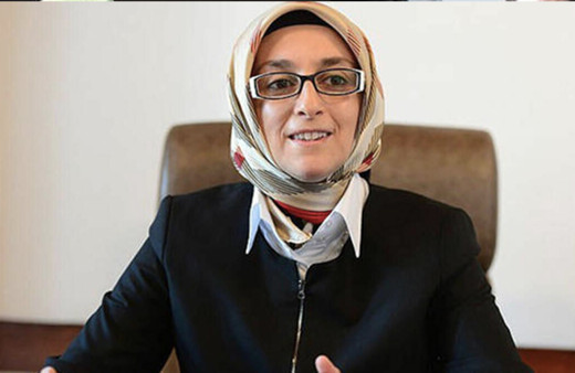 Lütfiye Selva Çam görevden alındı mı kimdir aslen nereli?