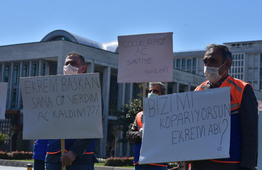 İBB önünde eylem! Ekrem İmamoğlu'nu topa tuttular