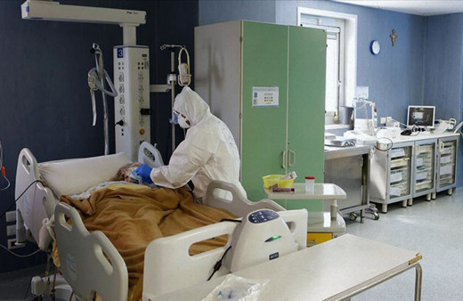 Dünyada koronavirüsten ölenlerin sayısı 150 bini aştı