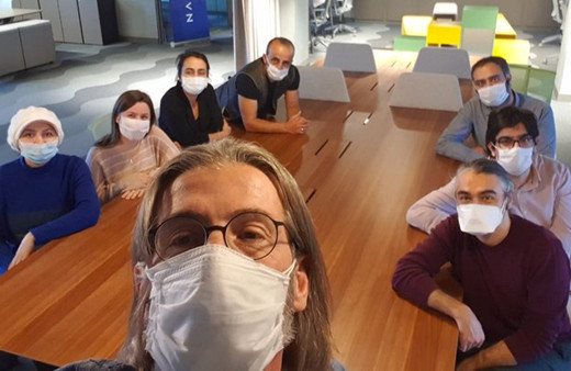 Prof. Ercüment Ovalı 23 Nisan'ı beklemeden ilaç müjdesini duyurdu