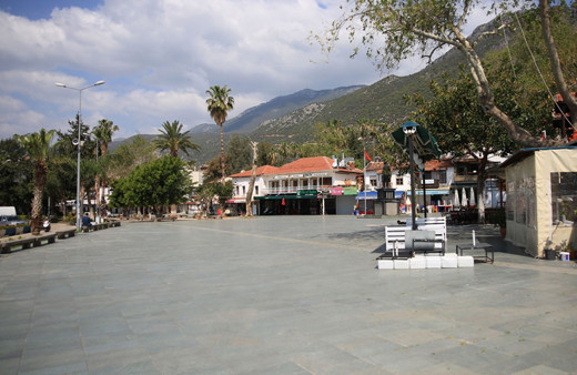 Koronavirüs vakasına rastlanmayan Kaş'ın sırrı