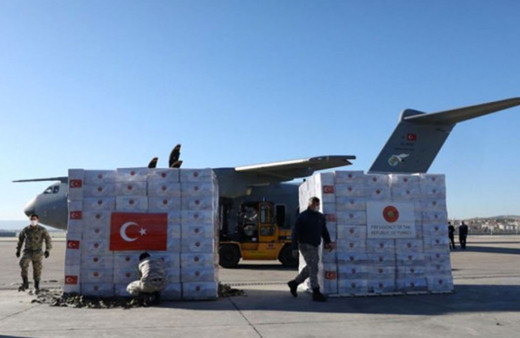 İngiliz medyası duyurdu! Türkiye’den İngiltere’ye tıbbi yardım gönderimi ertelendi