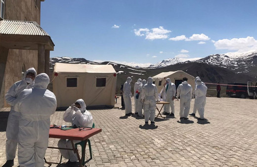 Van'da korona hastalarını gizleyen muhtar hakkında soruşturma