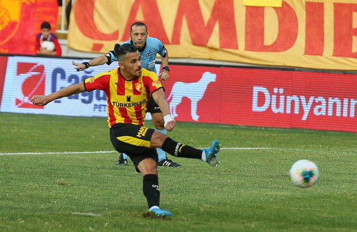 Serdar Gürler: Barcelona maçı öncesi tuvalette ağladım