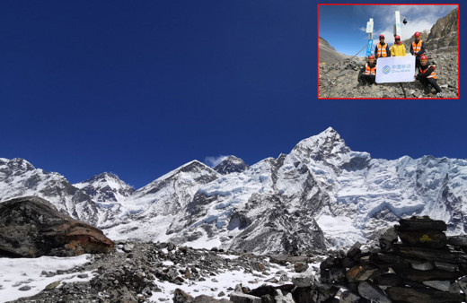 Huawei Everest'in tepesine çıktı! 5G antenlerini yerleştirdi