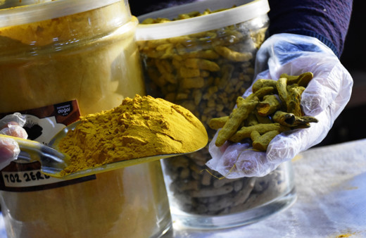 Koronavirüse iyi geliyor denilen Zerdeçal satışları arttı! Uzmanından kritik uyarı geldi