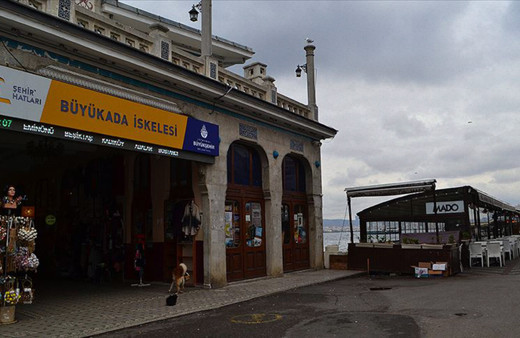 Adalar'a giriş çıkışlar koronavirüs salgını nedeniyle sınırlandırıldı